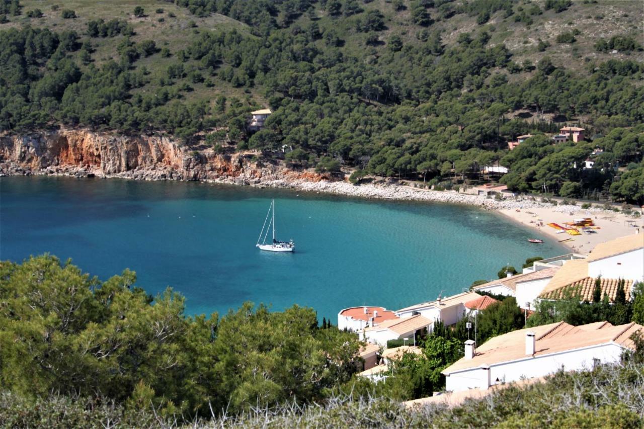 Lluna L' Escala Luaran gambar